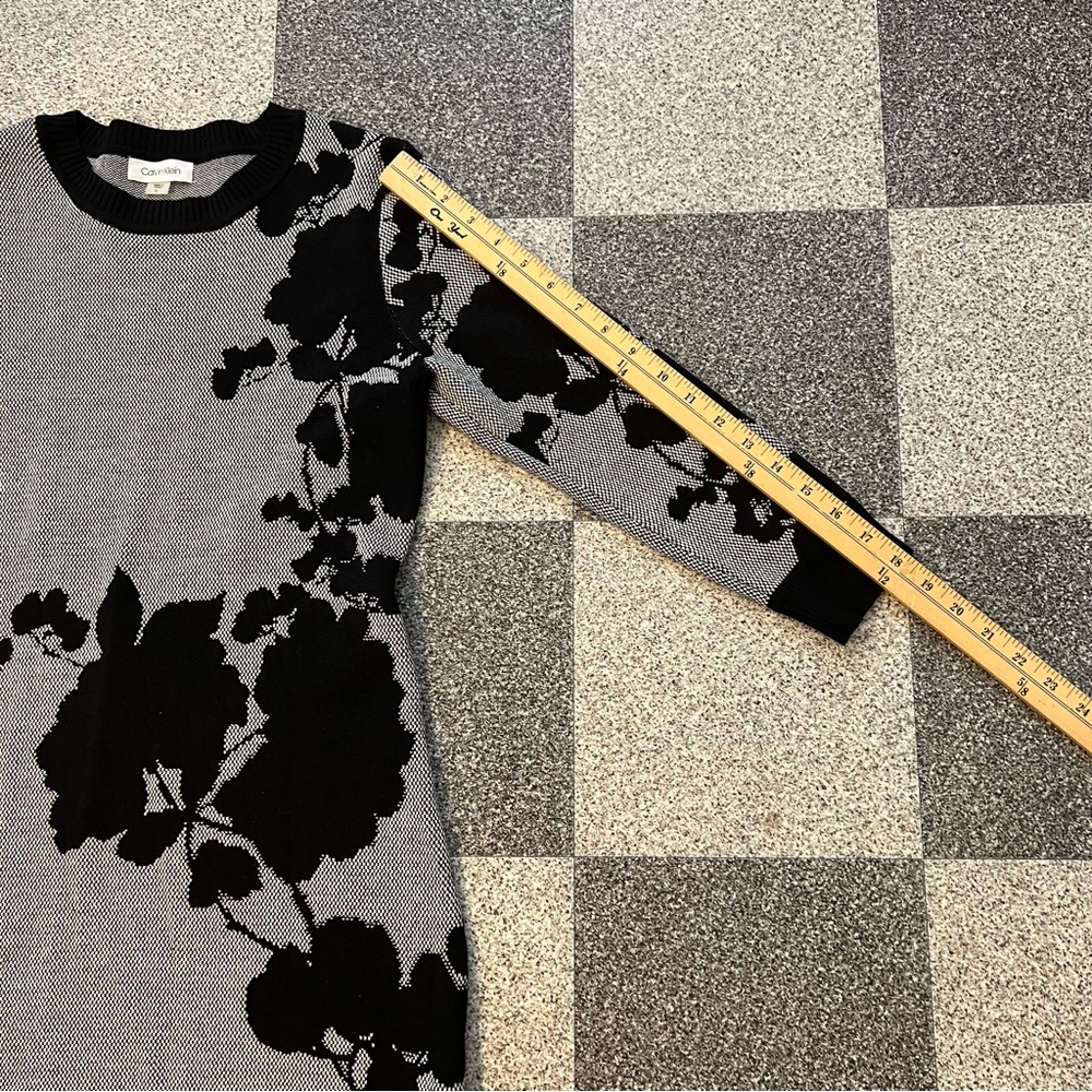 Calvin Klein Gray & Black Floral Knit Long Sleeve Dress- Size S - Picture 5 of 8